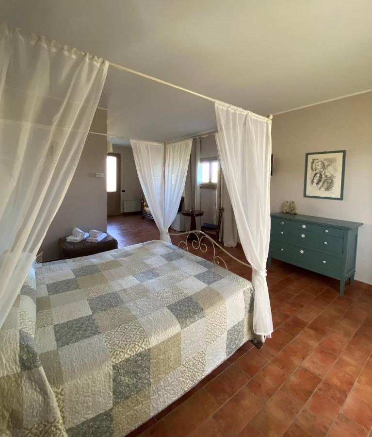 Agriturismo Bassanine Monticelli dʼOngina Εξωτερικό φωτογραφία