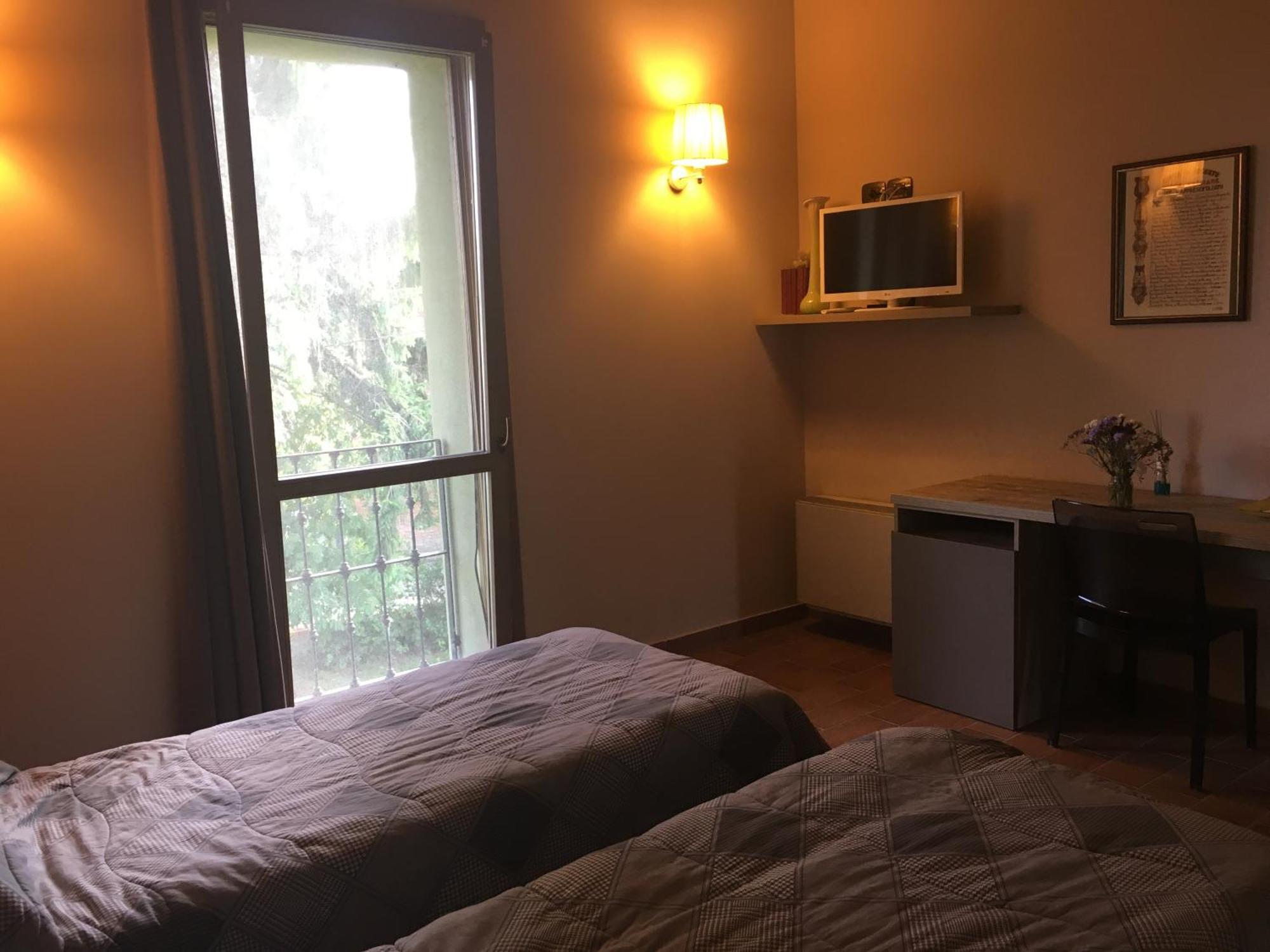 Agriturismo Bassanine Monticelli dʼOngina Δωμάτιο φωτογραφία