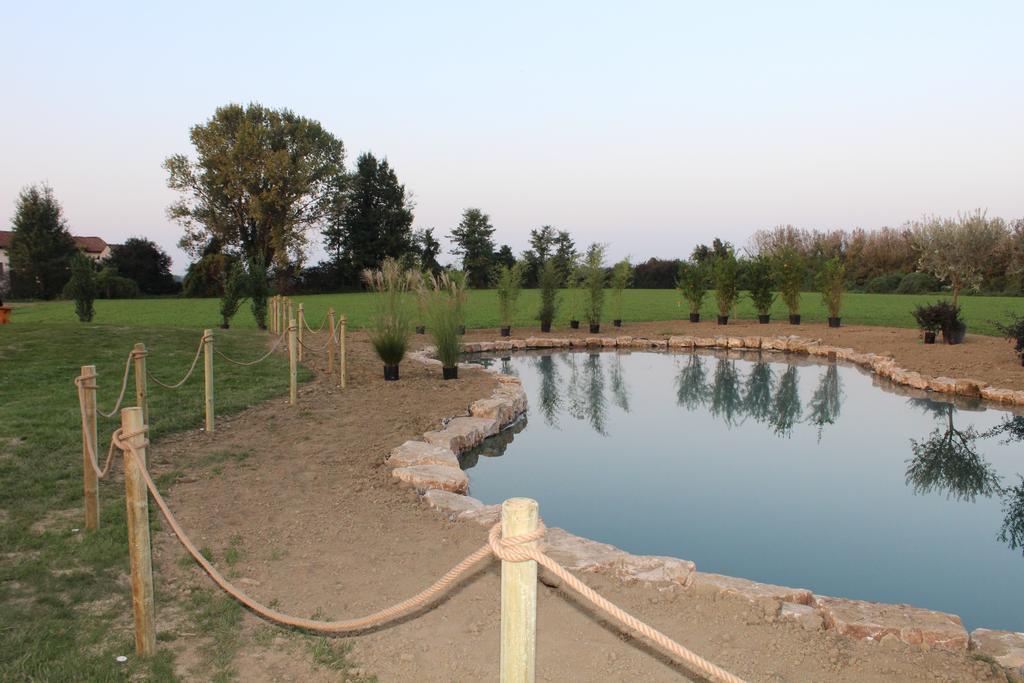 Agriturismo Bassanine Monticelli dʼOngina Εξωτερικό φωτογραφία